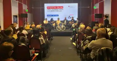 Apuestas online en adolescentes: el panel que destapó la trampa y la esperanza de salir