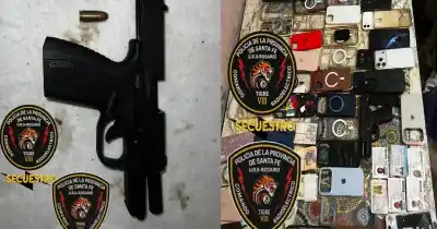 Siguió el GPS de su celular robado y la Policía encontró un arsenal en la casa de los sospechosos