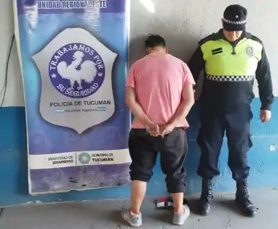 Pelea entre dos peligrosos en Alderetes: la policía tuvo que usar escopetas para separarlos