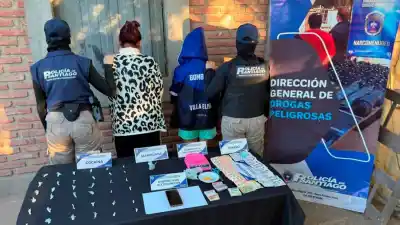 Allanaron dos casas en La Banda y lo que hallaron en el interior sorprendió a todos