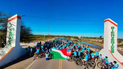 Una multitudinaria bicicleteada sorprendió a todos en los festejos por el 133° aniversario de La Cañada