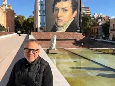 El intendente que se llevó todos los premios y el senador que no quiso perderse el viaje