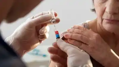 Faltan vacunas antigripales en Olavarría y la directora de Epidemiología apuntó contra el Gobierno nacional