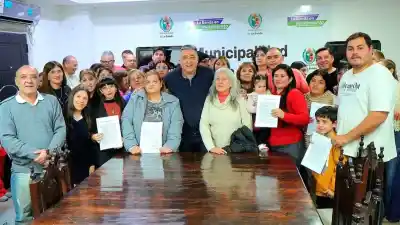 Firma de contratos en el Mercado Unión: ¿qué hay detrás de la regularización?