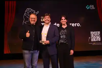 Tres de Febrero arrasó en Rosario: tres premios que lo convierten en un modelo de gestión