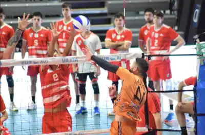 River dejó fuera de la Liga ACLAV a Monteros Vóley
