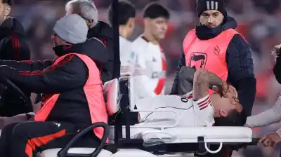 River ganó pero Coudet no sonríe: tres jugadores salieron lesionados y peligra su presencia en la final