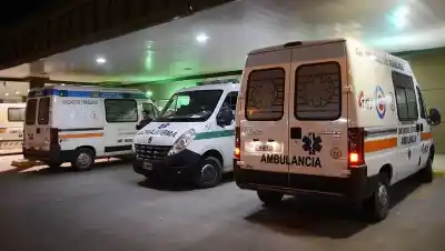Chocaron dos motos en el barrio Centenario y los tres ocupantes terminaron en el piso