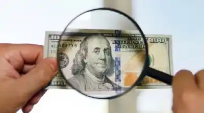 ¿Conviene seguir ahorrando en dólares? La cifra que anticipa el mercado para el tipo de cambio