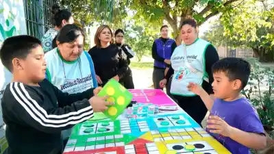 Llegaron al barrio Avenida con un programa y lo que encontraron cambió la vida de los vecinos