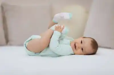 El sorprendente vínculo entre el smartphone y la caída de la natalidad global