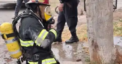 El fuego arrasó con todo en su hogar y ahora piden ayuda desesperada