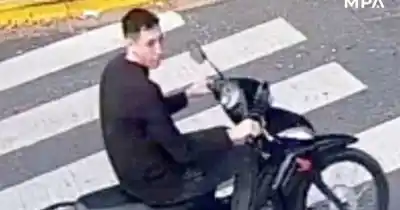 Cámaras de seguridad captaron al “arrebatador” de celulares en el macrocentro: ¿lo reconocés?