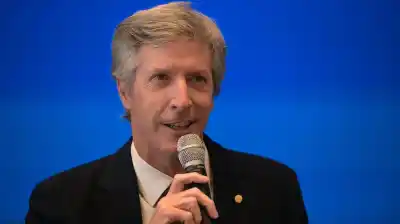 Bausili confirmó que el swap con China sigue vigente y adelantó cuándo viajará para extenderlo