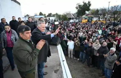 Jaldo inauguró obras en Cebil Redondo y anunció una policlínica que cambiará la vida de 30 mil vecinos