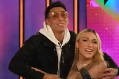 Se reencontraron tras la eliminación de Gran Hermano y el beso que se dieron en vivo no pasó desapercibido