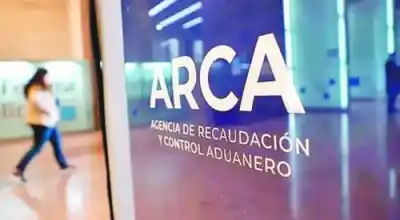 El Gobierno cambia su estrategia: dejará de apelar fallos que protegen a jubilados de Ganancias