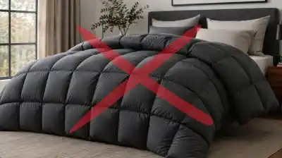 El truco para dormir abrigado sin sentir que te aplasta un elefante