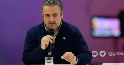 Reforma penal en Santa Fe: interrogar sin abogado y allanar sin juez, ¿el fin de las garantías?