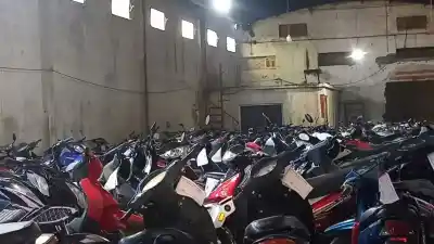 Vehículos secuestrados que debían ser compactados aparecen en un desarmadero: el insólito hallazgo