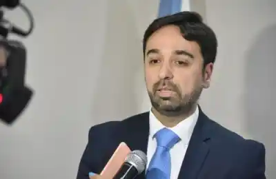 Pagó $5 millones y se salvó: la millonaria reparación que le puso fin a la causa contra el secretario de Energía