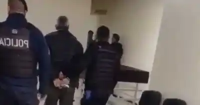 Allanaron la casa del hijo de la exconcejal asesinada en Junín: secuestraron prendas y lo sometieron a un examen forense