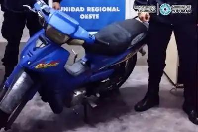 Ladrón de Monteros esconde moto robada en casa… ¡y su madre la entrega a la Policía!