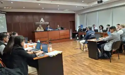 La autopsia que reveló el horror: lo golpearon, quemaron y apuñalaron durante horas en un calabozo