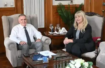 Jaldo y Chahla revelan el plan secreto para salvar el transporte tucumano