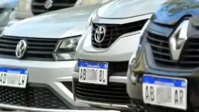 Automotrices redoblan la apuesta: precios congelados, bonificaciones y tasas 0% para vender en mayo