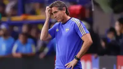 El contrato de Úbeda vence en junio y Riquelme congela las charlas: ¿su futuro se define ante Católica?