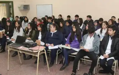 Lanzamiento del Proyecto MUE en Monteros: Oratoria y Liderazgos para la Juventud
