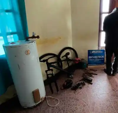 Escandaloso hallazgo en un terreno vecino: el insólito ‘depósito’ de objetos robados que delató a un conocido delincuente