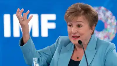 El FMI aprobó la revisión del acuerdo con la Argentina y lanzó una advertencia clave para el futuro económico