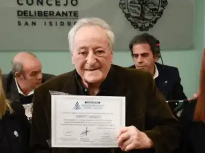 El reconocimiento que emocionó hasta las lágrimas a un ícono del teatro
