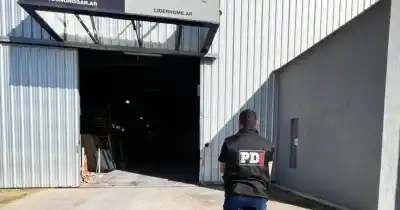 El padre del prófugo cayó en allanamiento: el galpón que escondía la clave de la estafa millonaria