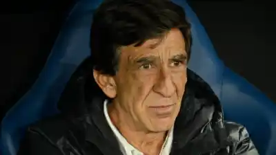 Golpeado por la eliminación en la Copa Sudamericana, Costas le puso suspenso a su continuidad en Racing