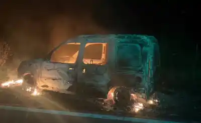 Circulaba por la ruta 157 cuando un fuerte olor lo alertó: lo que pasó después fue aterrador
