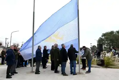 Así celebraron el 25 de Mayo en un pueblo que lleva el nombre de la fecha patria: lo que pasó en la velada de gala no te lo esperabas