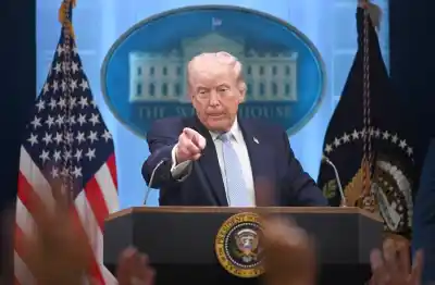 Trump lanzó un ultimátum a los países árabes para que firmen un pacto clave y advirtió a Irán: “Tienen dos o tres días”