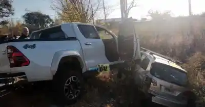 Conductor de 79 años perdió el control y terminó dentro de un canal de desagüe en San Rafael
