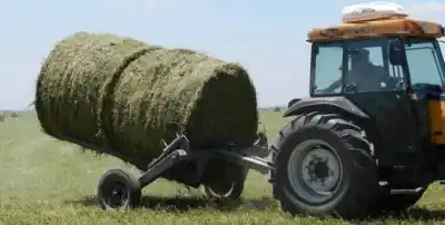 Chocó contra un tractor en la ruta 77 y murió decapitado: lo que tapaban las luces