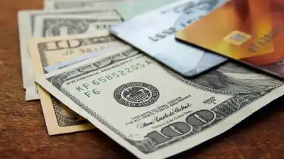 El dólar minorista subió fuerte: cuánto cuesta ahora y qué pasó con el tarjeta