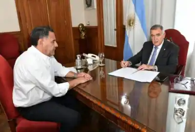 El gobernador Jaldo firmó un decreto para crear el Parque Industrial Monteros
