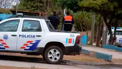 Vecinos redujeron a un ladrón que entró a robar a la casa de una jubilada de 72 años