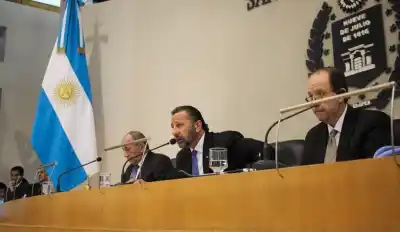 Aprueban un nuevo sistema para habilitar comercios en San Miguel de Tucumán: ¿adiós a la burocracia?