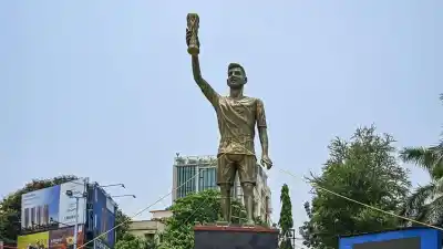 La gigantesca estatua de Messi en India se tambalea: ¿qué pasará con ella?