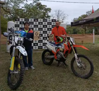 Dos enduristas de Monteros listos para el Suns Race 2024 de Salta