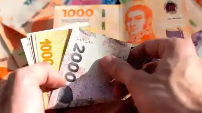 Su empleado manejaba la caja y nunca imaginaron el desfalco millonario que descubrieron