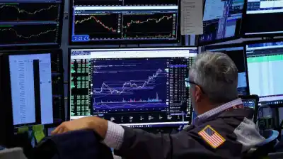 El riesgo país perforó un piso clave y las acciones argentinas reaccionaron de una manera inesperada